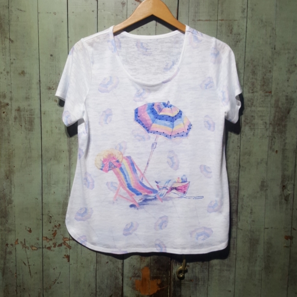 Graphic tee by Kim Rogers - Picture 1 of 4